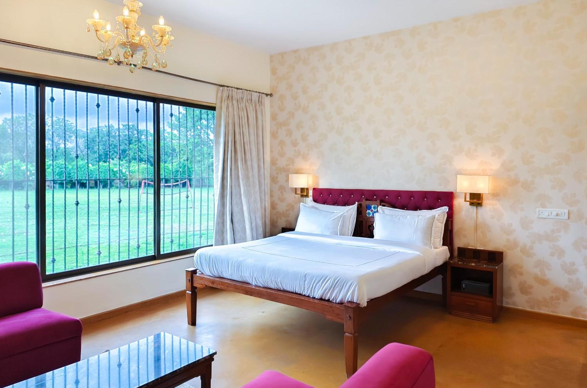 Villa White Stallion à Lonavala Extérieur photo