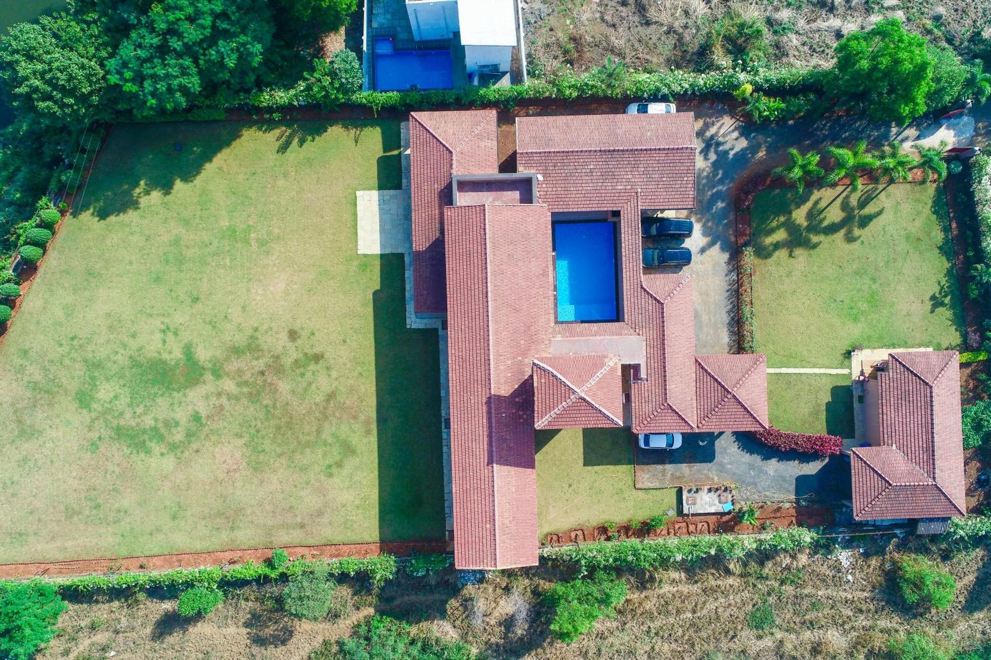 Villa White Stallion à Lonavala Extérieur photo